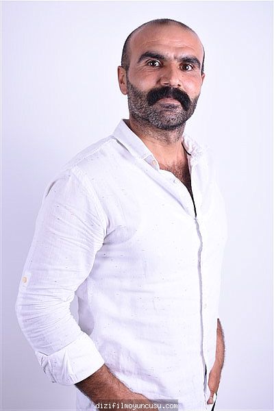 Erkek Oyuncular Adayımız Mürsel
