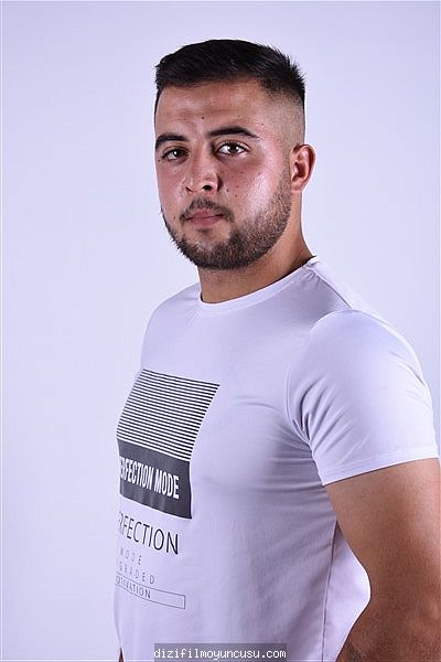Erkek Oyuncular Adayımız Serhat