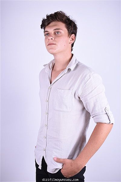 Erkek Oyuncular Adayımız Egemen