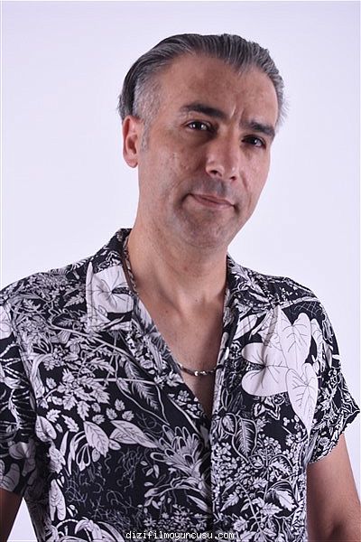 Erkek Oyuncular Adayımız Halil