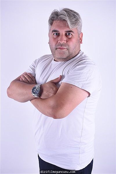 Erkek Oyuncular Adayımız Mehmet
