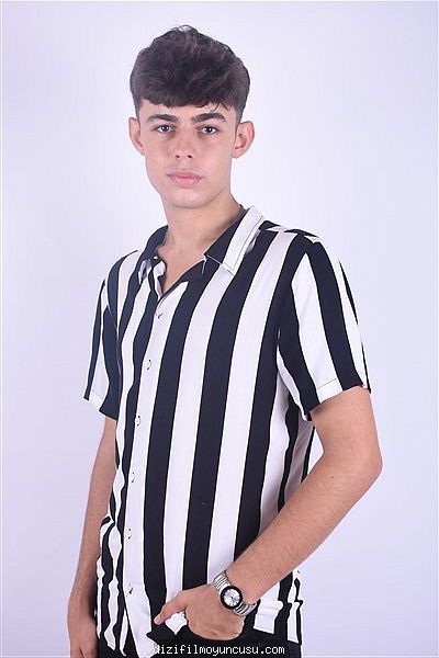 Erkek Oyuncular Adayımız Salahattin