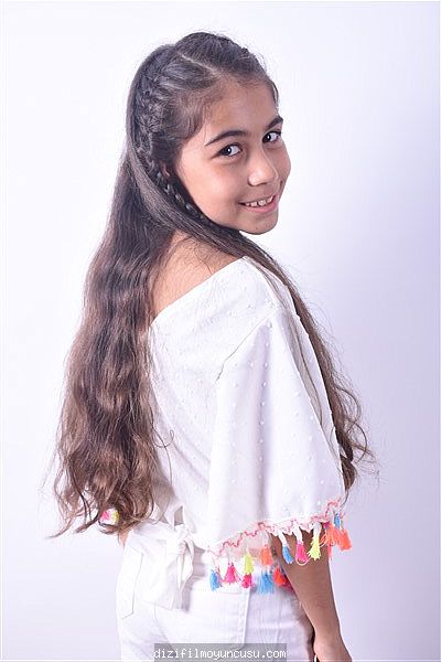 Çocuk Oyuncular Adayımız Elif