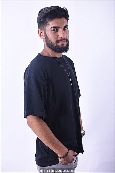 Erkek Oyuncular Adayımız Murat