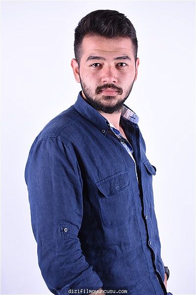 Erkek Oyuncular Adayımız Mustafa