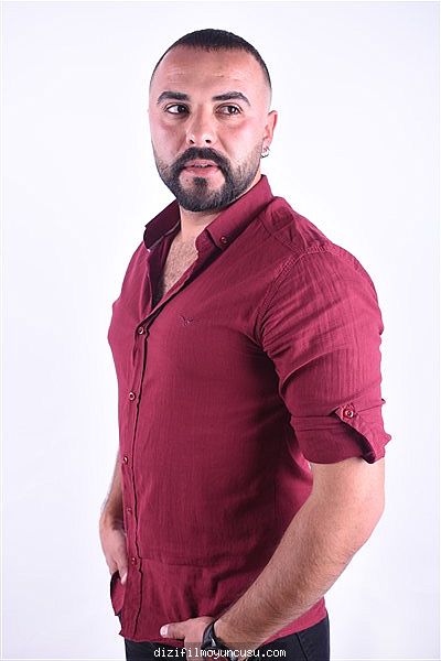 Erkek Oyuncular Adayımız Sinan