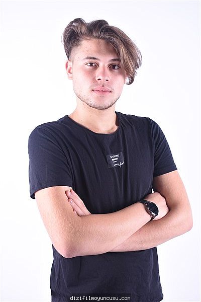 Erkek Oyuncular Adayımız Metehan