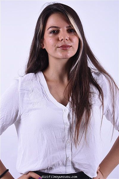 Kadın Oyuncular Adayımız Aleyna