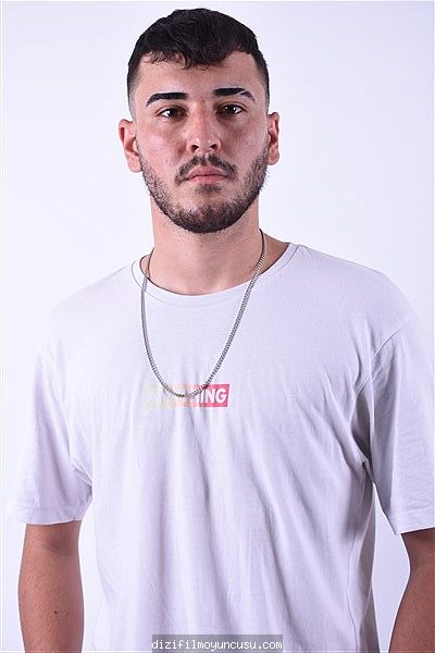 Erkek Oyuncular Adayımız Erdem