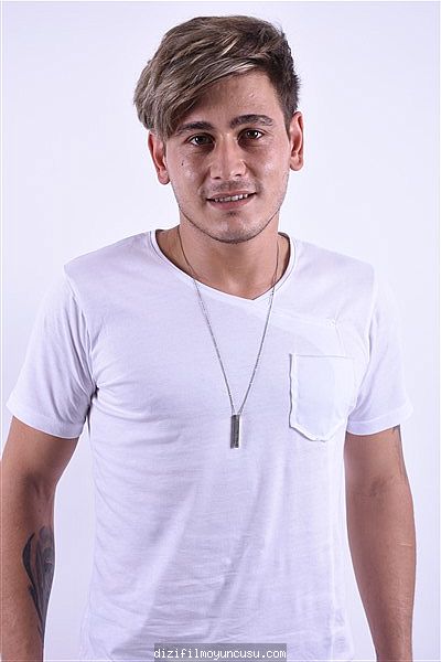 Erkek Oyuncular Adayımız Hasan