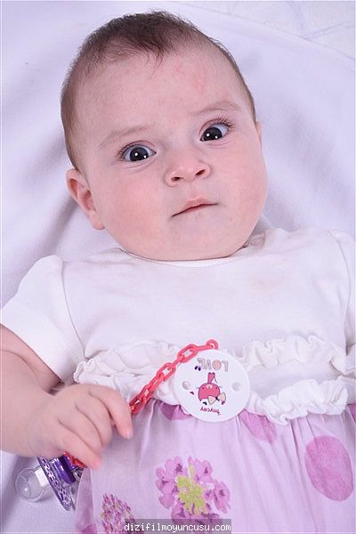 Çocuk Oyuncular Adayımız Melek
