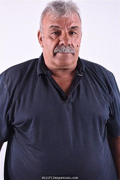 Erkek Oyuncular Adayımız Metin