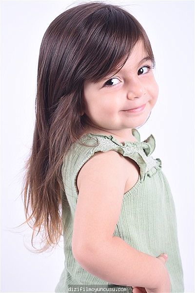 Çocuk Oyuncular Adayımız Lina