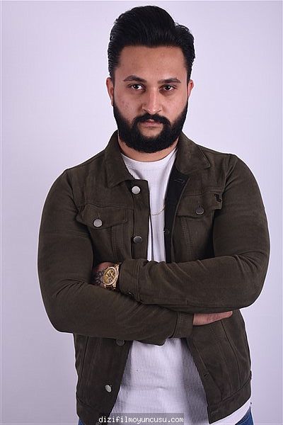 Erkek Oyuncular Adayımız Emre