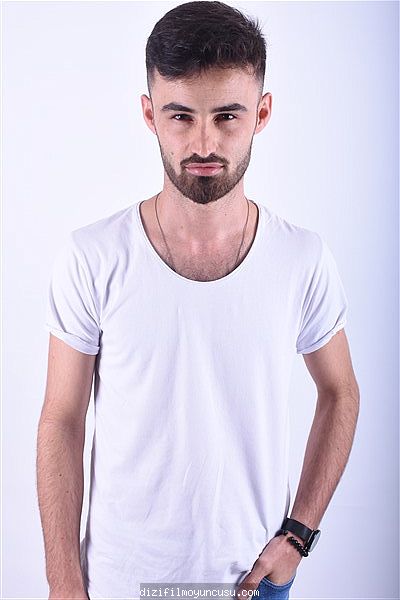 Erkek Oyuncular Adayımız Mehmet
