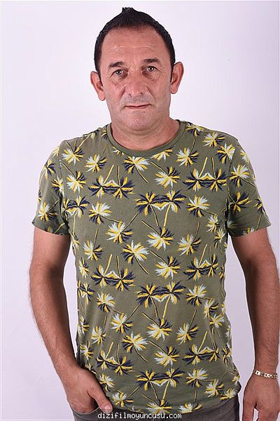 Erkek Oyuncular Adayımız Yılmaz