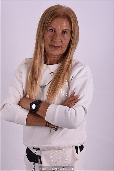 Kadın Oyuncular Adayımız Ayhan