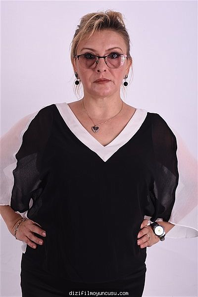 Kadın Oyuncular Adayımız Birgül