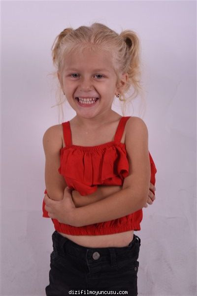 İzmir Cast Ajans Nehir 64345