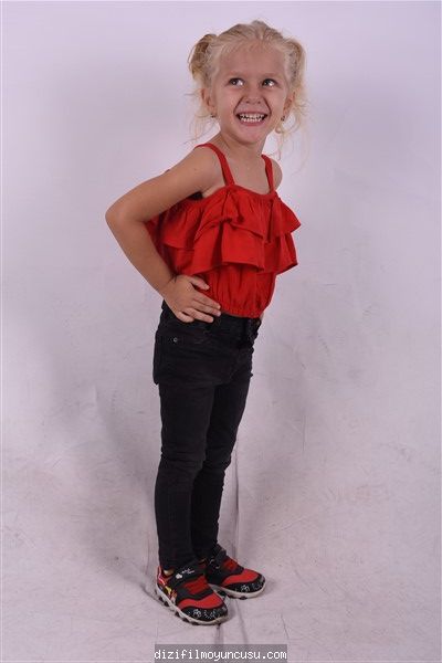 İzmir Cast Ajans Nehir 64346