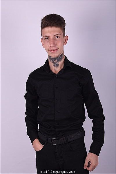 Erkek Oyuncular Adayımız Mehmet