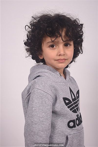 Çocuk Oyuncular Adayımız Yiğit