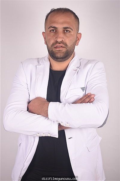 Erkek Oyuncular Adayımız Mehmet