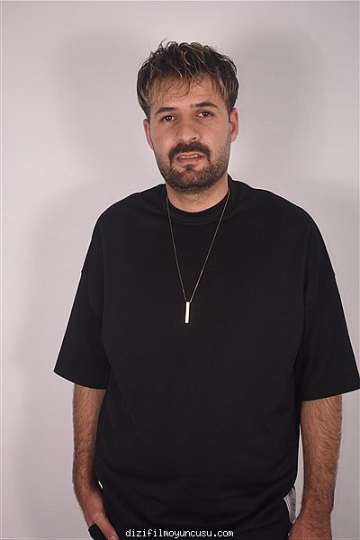 Erkek Oyuncular Adayımız Ramazan