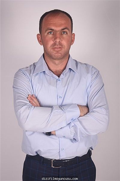 Erkek Oyuncular Adayımız Emre