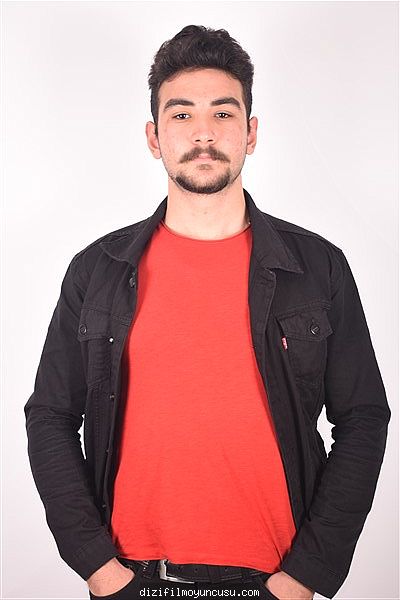 Erkek Oyuncular Adayımız Mehmet