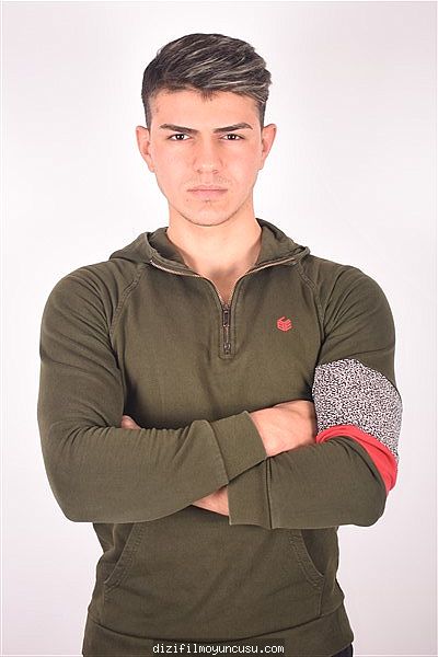 Erkek Oyuncular Adayımız Oğuzhan