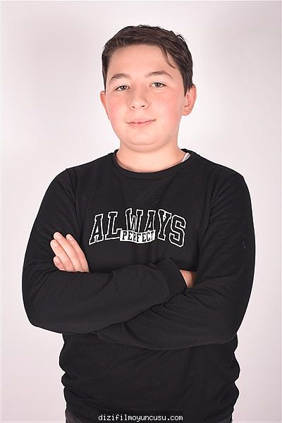 Erkek Oyuncular Adayımız Selim