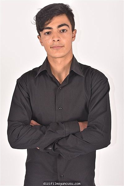 Erkek Oyuncular Adayımız Mahmut