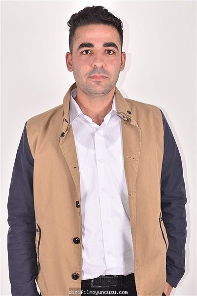 Erkek Oyuncular Adayımız Mehmet