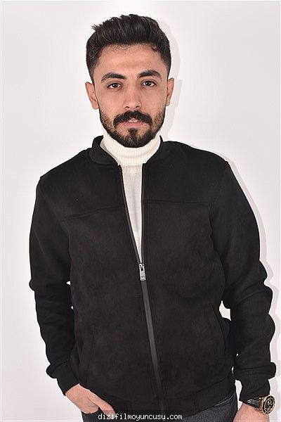 Erkek Oyuncular Adayımız Mehmet