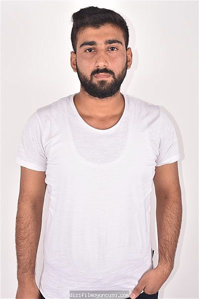 Erkek Oyuncular Adayımız Mücahit