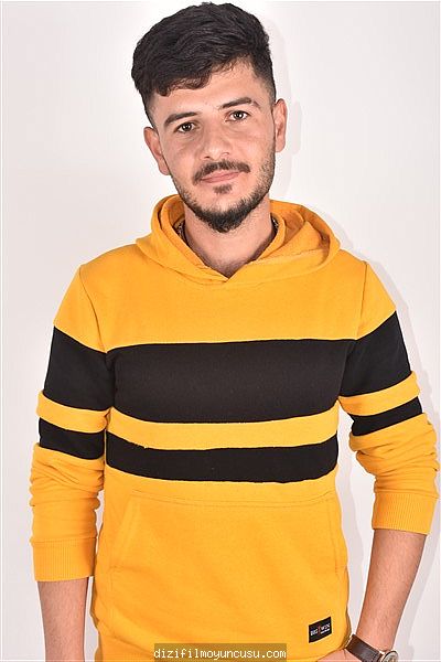 Erkek Oyuncular Adayımız Mustafa