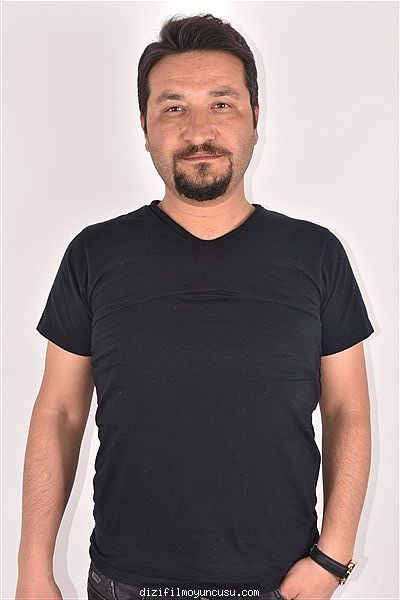 Erkek Oyuncular Adayımız Mustafa