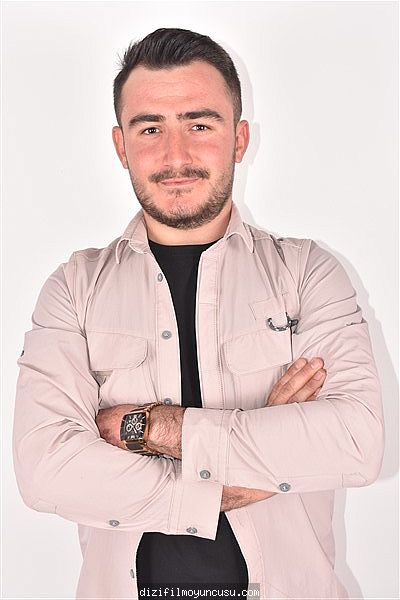 Erkek Oyuncular Adayımız Özgür