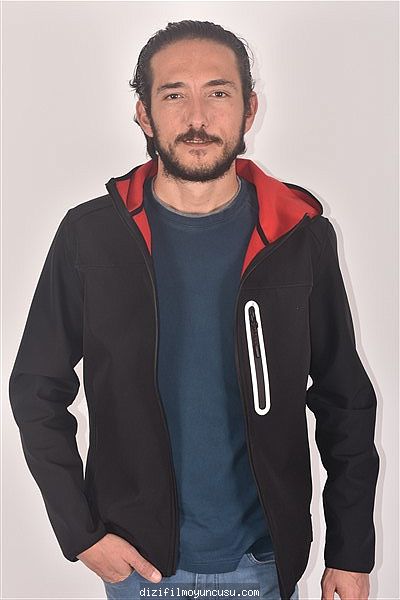 Erkek Oyuncular Adayımız Gökhan