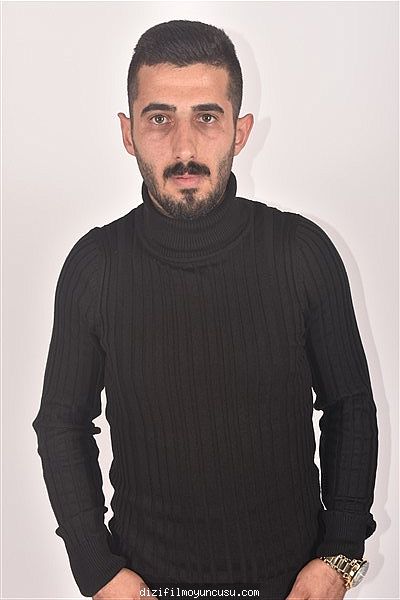 Erkek Oyuncular Adayımız Mustafa