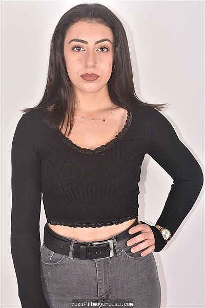 Kadın Oyuncular Adayımız Sibel