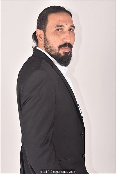 Erkek Oyuncular Adayımız Hakan