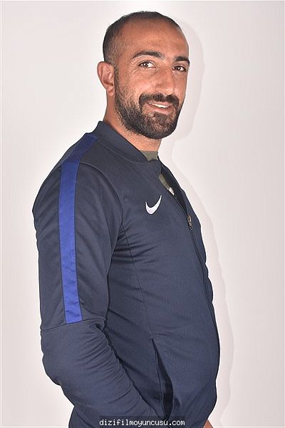 Erkek Oyuncular Adayımız Mesut