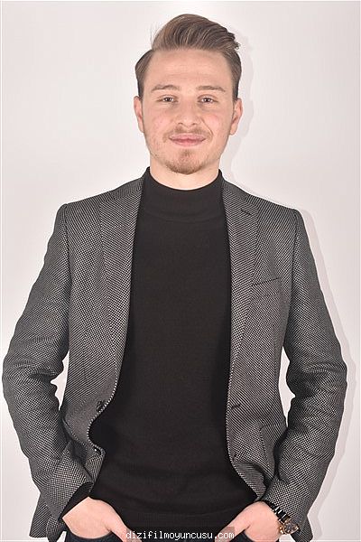 Erkek Oyuncular Adayımız Erkan