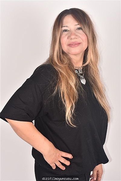 Kadın Oyuncular Adayımız Ayşe