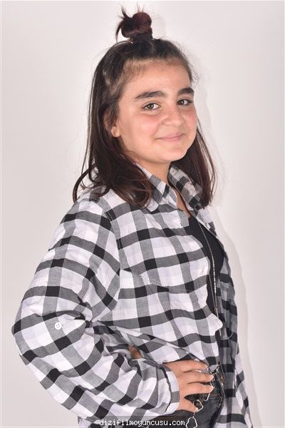 İzmir Cast Ajans Lamia 69786