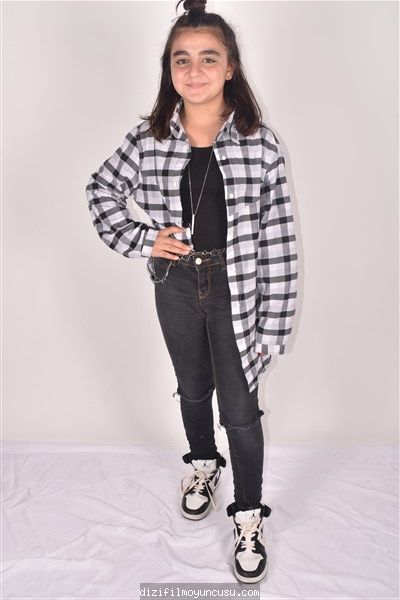 İzmir Cast Ajans Lamia 69789