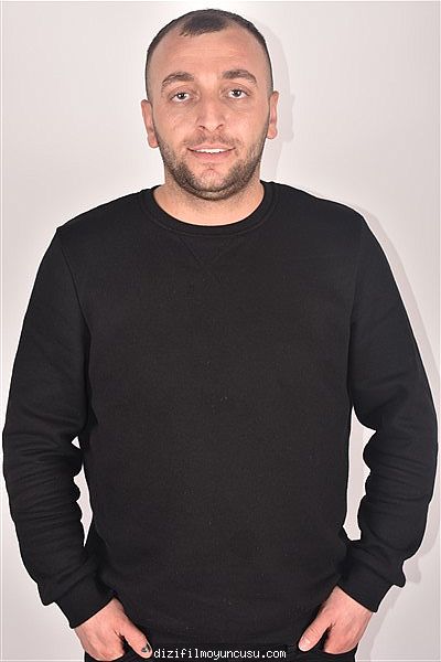 Erkek Oyuncular Adayımız Mehmet