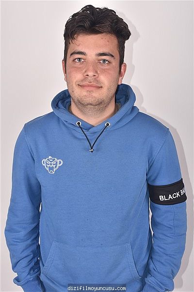 Erkek Oyuncular Adayımız Ali